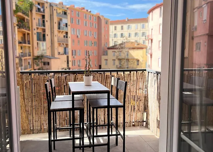 Appartamento T3 Près Du Port